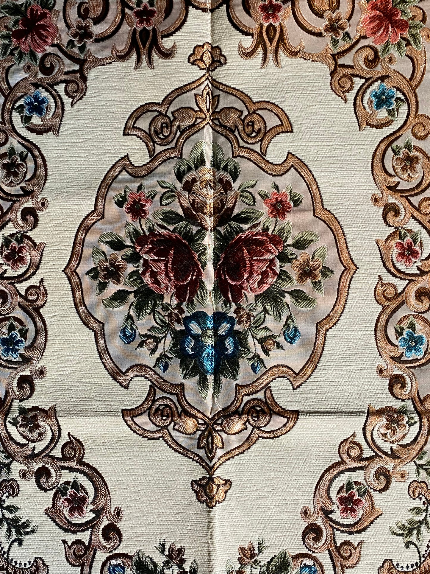 Prayer rug (floral pattern)