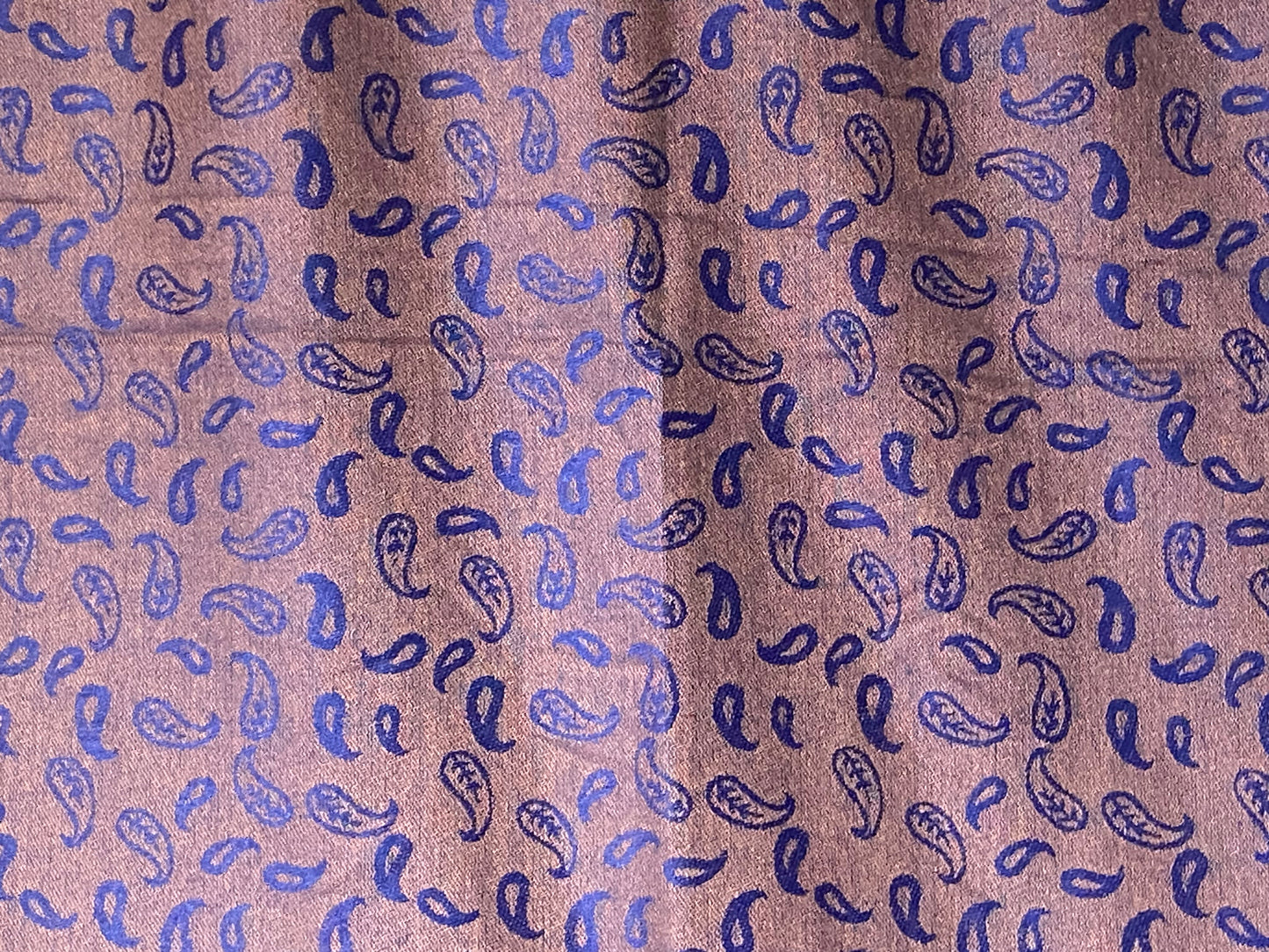 Patterned cashmere scarf