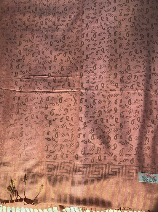 Patterned purple cashmere tablecloth