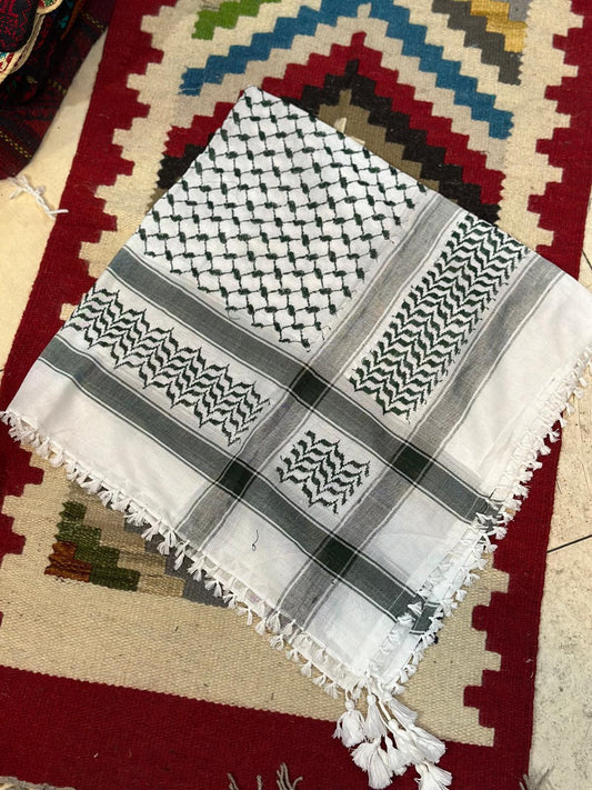 Traditional keffiyeh